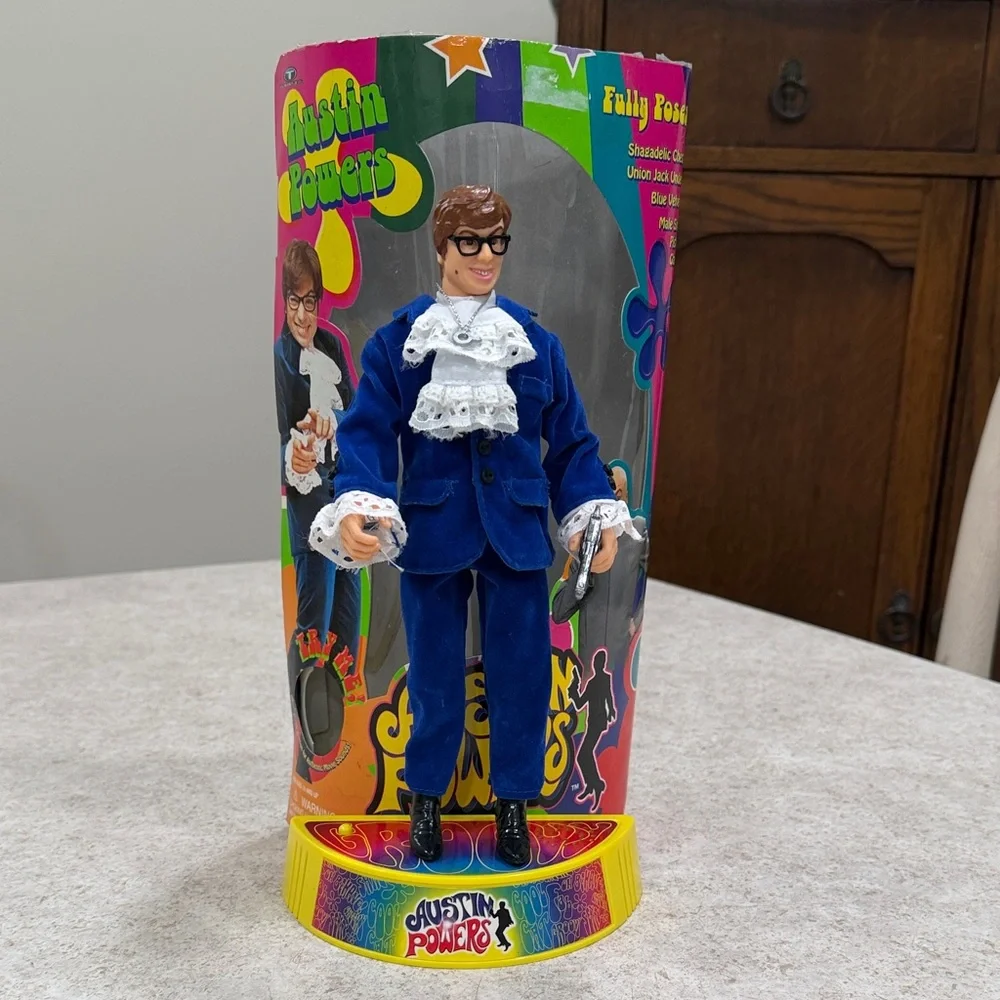 TRENDMASTERS 1998 AUSTIN POWERS FULL POSABLE DOLL & WORKING TALKING STAND IN BOX - Picture 3 of 15